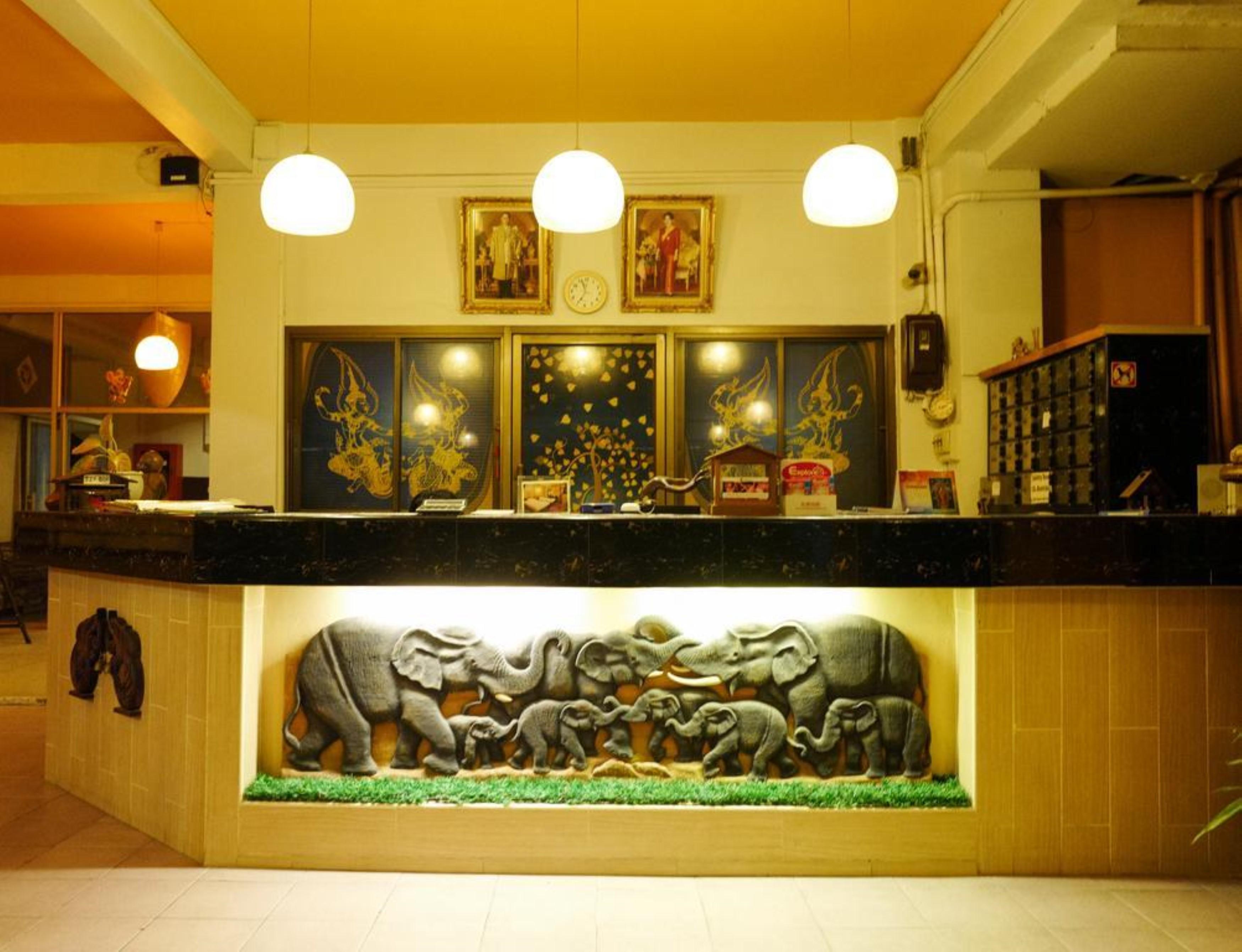 Rux Thai pensión Chiang Mai Exterior foto