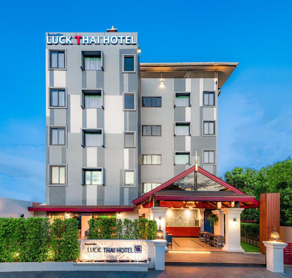 Rux Thai pensión Chiang Mai Exterior foto